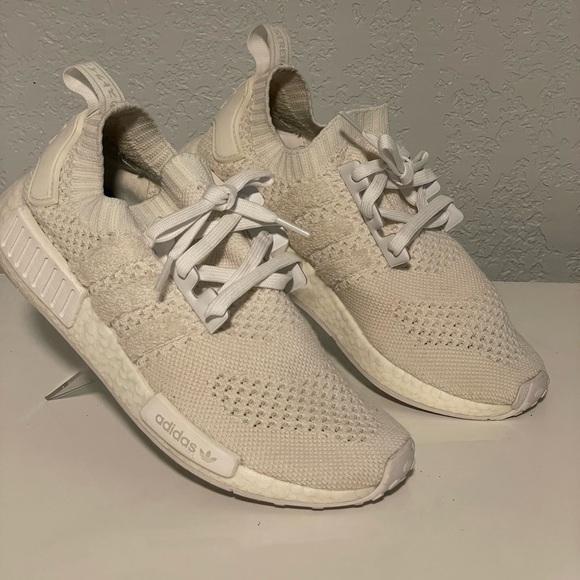 Adidas Men’s NMDs R1 Triple White Size 8 - Picture 1 of 6